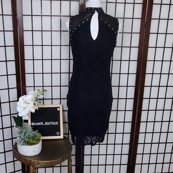 Black Sleeveless Mock Bodycon Dress - Picture 3 of 5